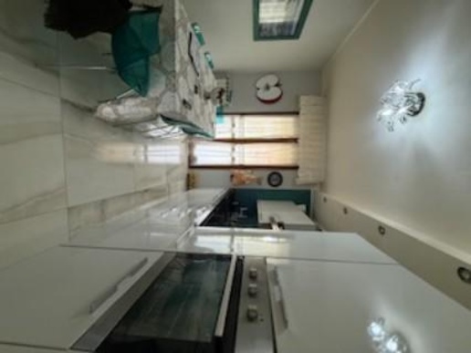 appartamento in vendita a Carrara in zona Centro Città