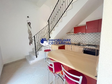 Foto Appartamento a Massa Centro di 50 m² con 3 locali in vendita