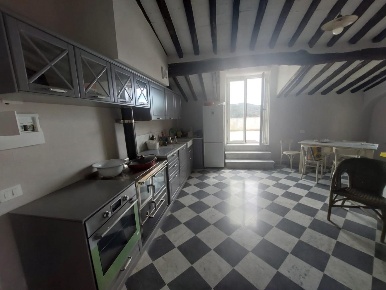 Foto Appartamento a Arcola di 203 m² con 7 locali in vendita