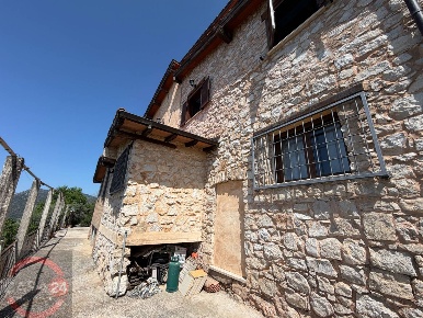 Foto Villa unifamiliare in Strada Nuova, Sezze Centro di 220 m² in vendita