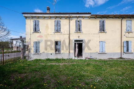 Foto Case semi ndipendenti in via guglielmo marconi 11, Gazzuolo Centro
