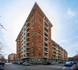 Foto Appartamento in Corso Novara, Torino Aurora di 99 m² con 4 locali