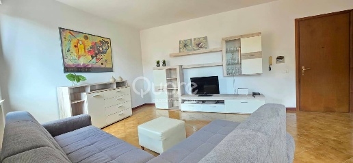 Foto Appartamento a Buja Buia di 116 m² con 5 locali in vendita