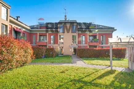 Foto Appartamento in VIA LOMBARDIA 406, Marnate Centro di 86 m² in vendita