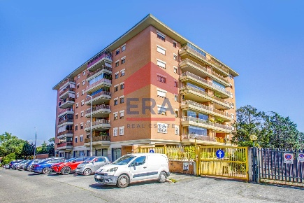 Foto Appartamento in Via Caterina Troiani 125, Roma Torrino di 65 m²