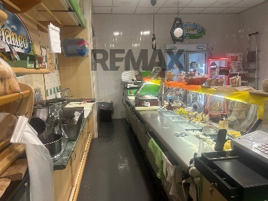 Foto Attività commerciale in Corso Alcide De Gasperi 407, Bari Poggiofranco