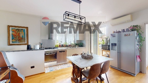 Foto Appartamento in VAI MONTESSORI 13, Arluno di 165 m² con 4 locali