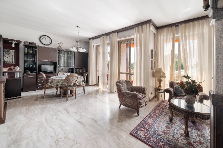 Foto Appartamento in VIA MODORATI 1, Monza Viale Libertà di 178 m²