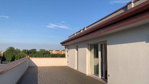 Foto Attico a Mantova Belfiore di 200 m² con 5 locali in vendita