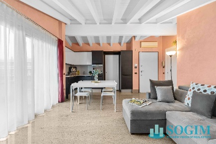 Foto Appartamento in Via Virgilio 16, Brugherio Centro di 77 m² in vendita