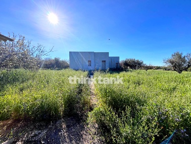 Foto Villa unifamiliare in Contrada Tribastone, Ragusa di 330 m² in vendita