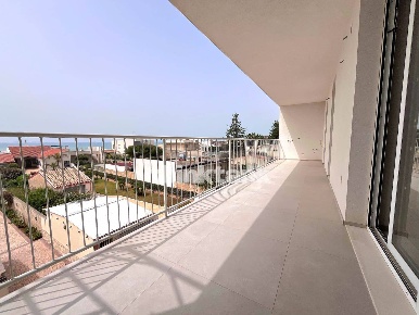 Foto Appartamento in Via F. Calvi, Scicli Donnalucata di 60 m² con 3 locali