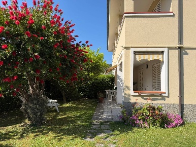 Foto Appartamento in Via Caduti di Nassirya 3, Diano Castello Centro