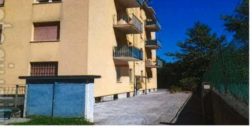 Foto Appartamento in Dalmazia, Brescia di 77 m² con 4 locali in vendita
