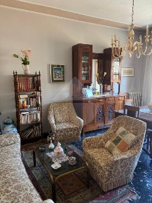 Foto Appartamento in Via Gioberti, Siena di 109 m² con 4 locali in vendita