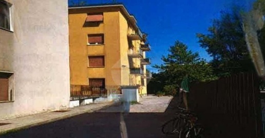 Foto Appartamento in Dalmazia, Brescia di 63 m² con 4 locali in vendita