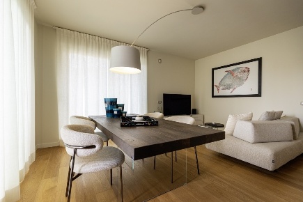 Foto Attico a Camaiore Lido di Camaiore di 125 m² con 8 locali in vendita