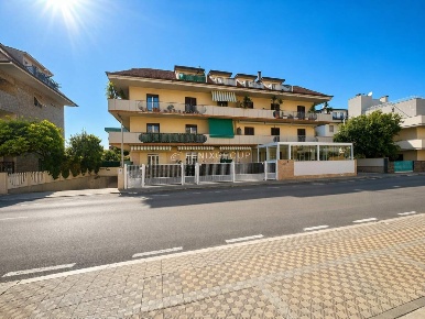 Foto Appartamento in Via Bartolomeo Colleoni 4, San Benedetto del Tronto