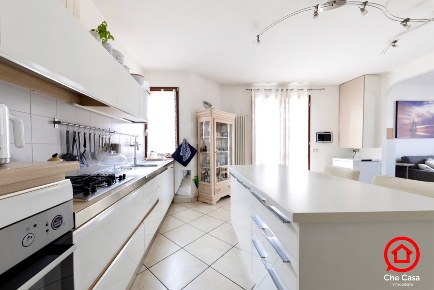 Foto Appartamento in Via G. Ungaretti 21, Longiano di 102 m² con 4 locali
