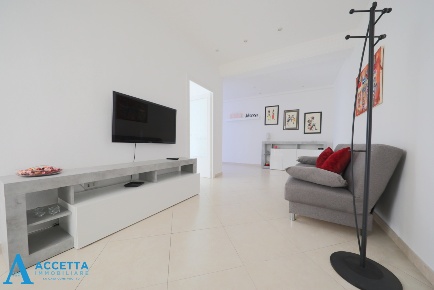 Foto Appartamento in Via Rintone 28, Taranto Tre Carrare di 97 m²