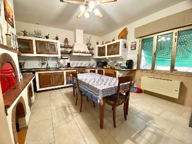 Foto Appartamento in Piazza Europa, Castagneto Carducci Donoratico