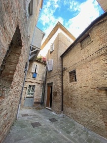 Foto Appartamento in Via Tiglio 27, Montegiorgio di 115 m² in vendita