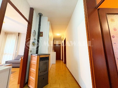Foto Appartamento in Via Pinzano 23, Maniago Centro di 115 m² con 6 locali