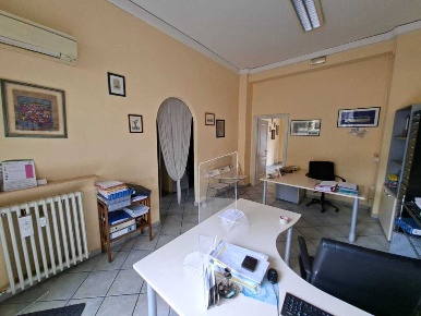 Foto Ufficio a Reggio nell'Emilia Rosta Nuova di 60 m² con 2 locali