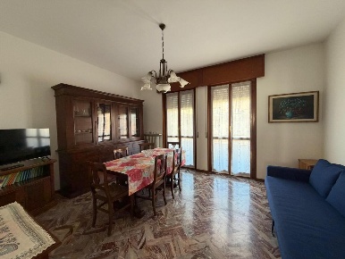 Foto Appartamento a Parma di 100 m² con 4 locali in affitto