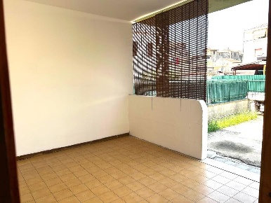 Foto Villa unifamiliare in Via Anxur 75, Terracina di 116 m² con 5 locali