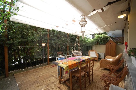 Foto Appartamento in Via Viviani 1, Pietrasanta di 50 m² con 2 locali