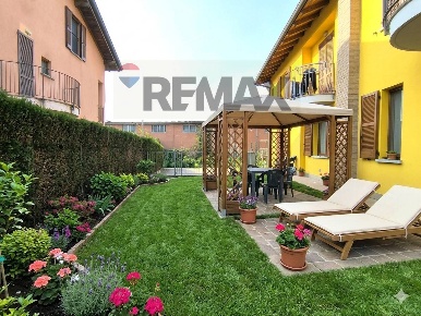 Foto Appartamento in via dei cacciatori 2, Castello di Brianza di 60 m²