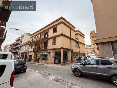 Foto Appartamento in Via Mazzini 35, Castelvetrano Centro di 135 m²