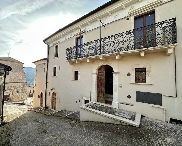Foto Appartamento in Via xx Settembre 44, Prata d'Ansidonia Centro di 90 m²