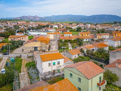 Foto Casa indipendente in Via dei Mille snc, Perfugas di 263 m² in vendita