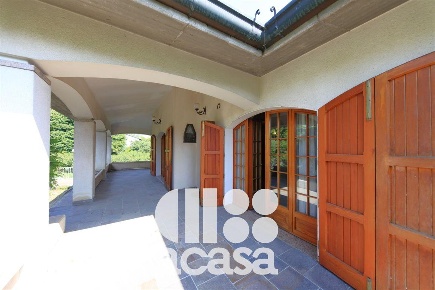 Foto Villa unifamiliare a Cesena di 293 m² con 8 locali in vendita