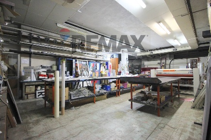 Foto Ufficio in Via Della Caffarelletta 80, Roma Appio Latino di 320 m²
