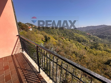 Foto Appartamento in Via Ronco 17, Quiliano Cadibona di 151 m² con 4 locali