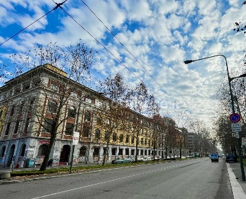 Foto Attività commerciale a Milano di 40 m² in vendita