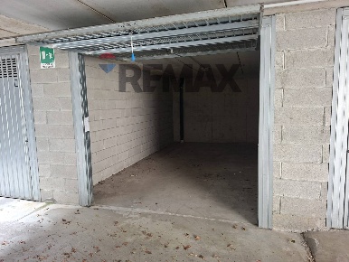 Foto Posti auto a Endine Gaiano Endine di 19 m² con 1 locali in vendita