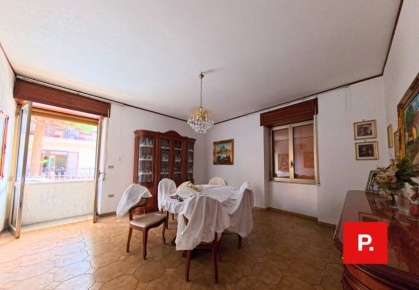 Foto Appartamento in Via Montale 11, Casapulla di 160 m² con 4 locali