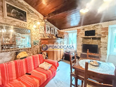 Foto Appartamento in via carriona di ravaccione, Carrara di 60 m²
