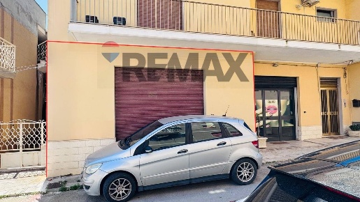 Foto Posti auto in Via Mantova 97, Pachino Centro di 84 m² con 1 locali