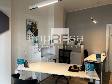 Foto Negozio in piazzale Da Vinci 3, Venezia Mestre di 25 m² con 1 locali