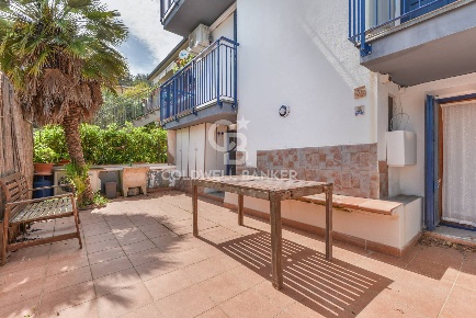 Foto Appartamento in Via Fonte al Leccio, Marciana Procchio di 46 m²