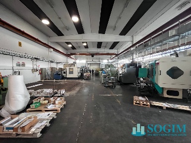 Foto Capannone industriale in Via Galvani, Assago Centro di 970 m²