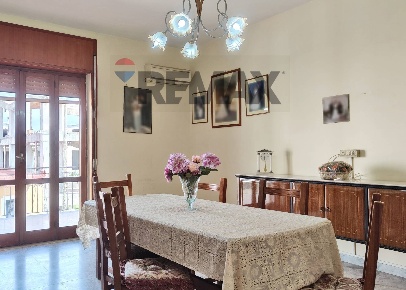 Foto Appartamento in Via Appia 41, Caivano Pascarola di 148 m² con 4 locali