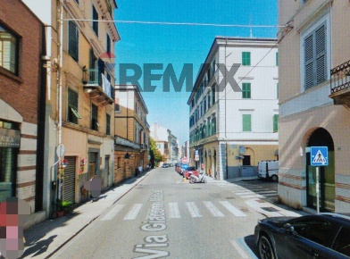 Foto Negozio a Ancona Cardeto di 36 m² con 1 locali in vendita