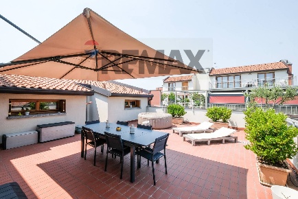 Foto Appartamento in via de coubertin 4, Cavenago di Brianza di 97 m²