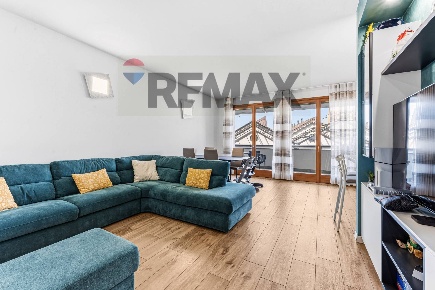 Foto Appartamento in Via Statuto 8a, Giussano Centro di 107 m² con 3 locali